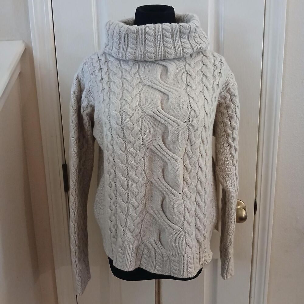 Inis Crafts Cream Cable Knit Merino Wool Turtleneck Sweater XL Minimalist Preppy